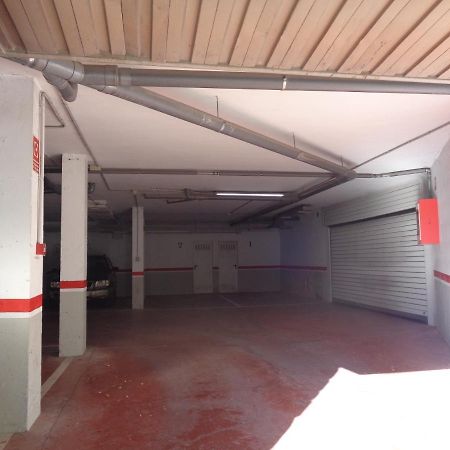 Апартаменти Apartamento Familiar Con Vistas Y Garage La Portiecha Сальєнт-де-Гальєго Екстер'єр фото
